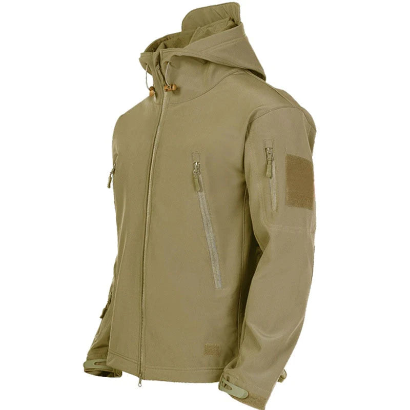 Voorkant khaki windjack en softshell met capuchon voor heren 